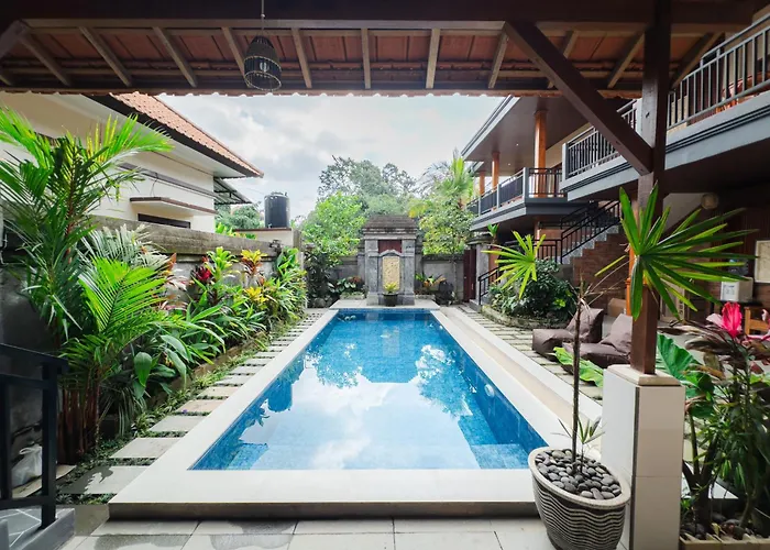Puri Pudak Pondong Sari Hotel