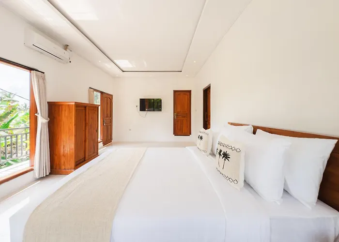 Puri Pudak Pondong Sari Hotel *