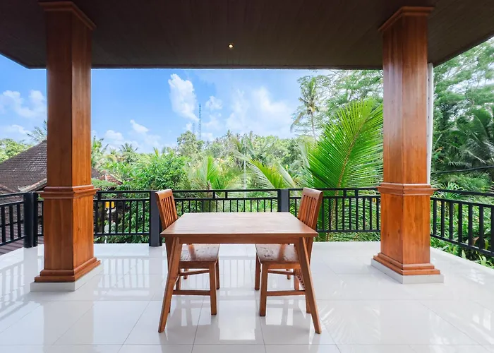 Hotel Puri Pudak Pondong Sari *